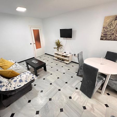 La Gran Playa,Piscina Terraza Y Parking 8 Personas Apartment Malaga Luaran gambar