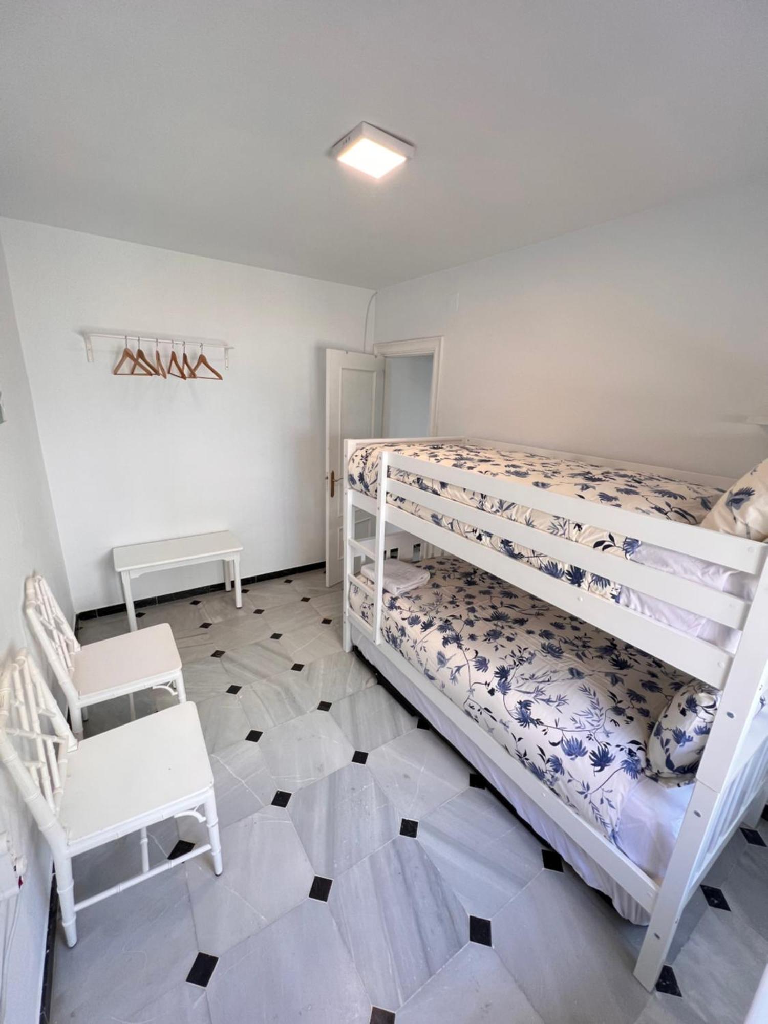 La Gran Playa,Piscina Terraza Y Parking 8 Personas Apartment Malaga Luaran gambar