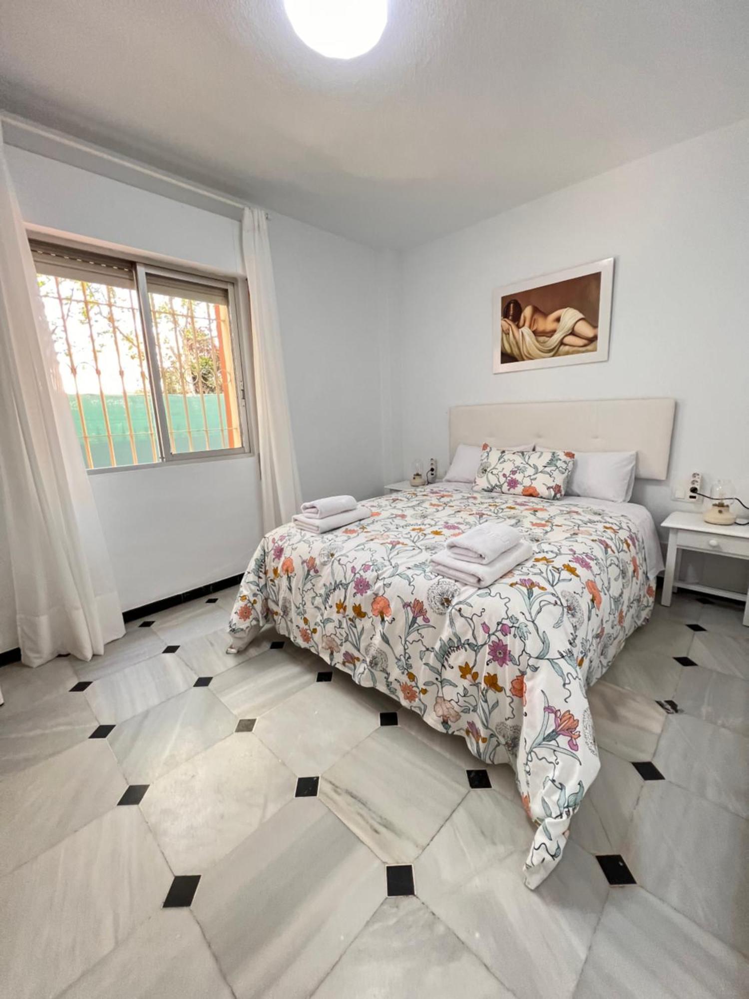 La Gran Playa,Piscina Terraza Y Parking 8 Personas Apartment Malaga Luaran gambar