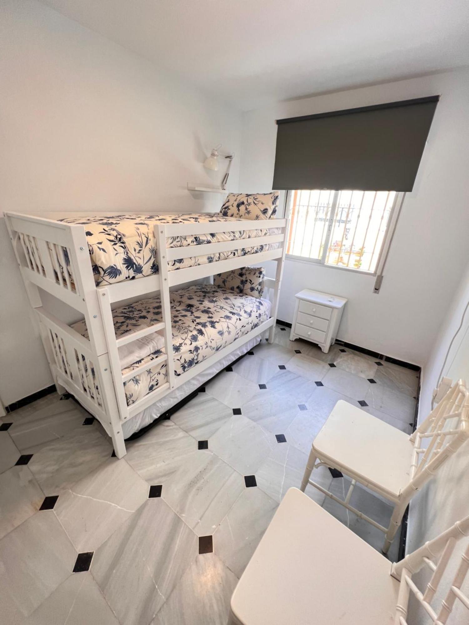 La Gran Playa,Piscina Terraza Y Parking 8 Personas Apartment Malaga Luaran gambar